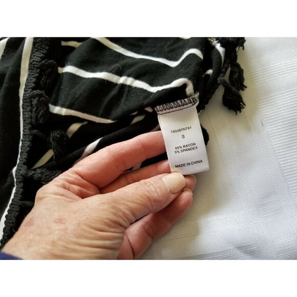 Lemon Tart Black & White Striped Top Tassel Hems Long Sleeves Women's Size Small - Picture 5 of 7